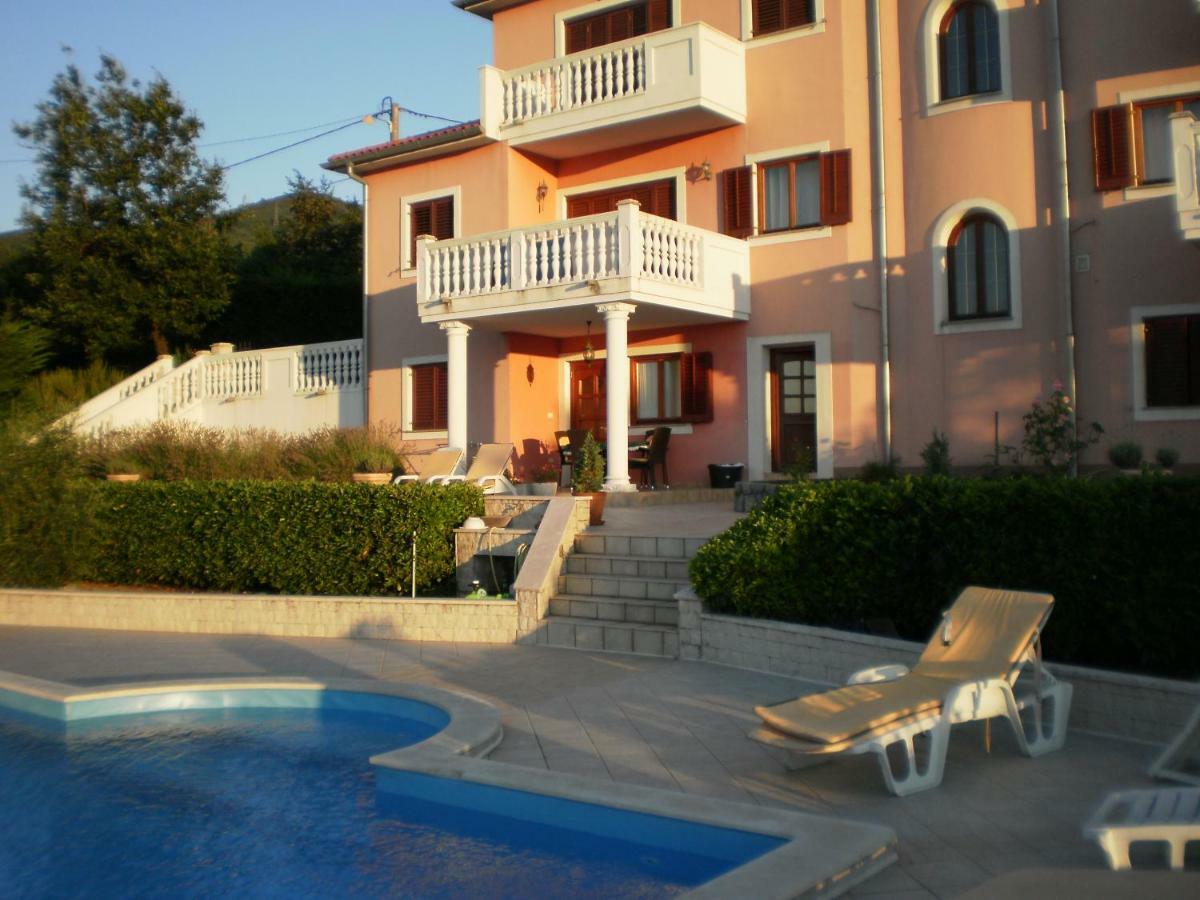 Apartman Lavanda - Villa Antonio โอปาติยา ภายนอก รูปภาพ