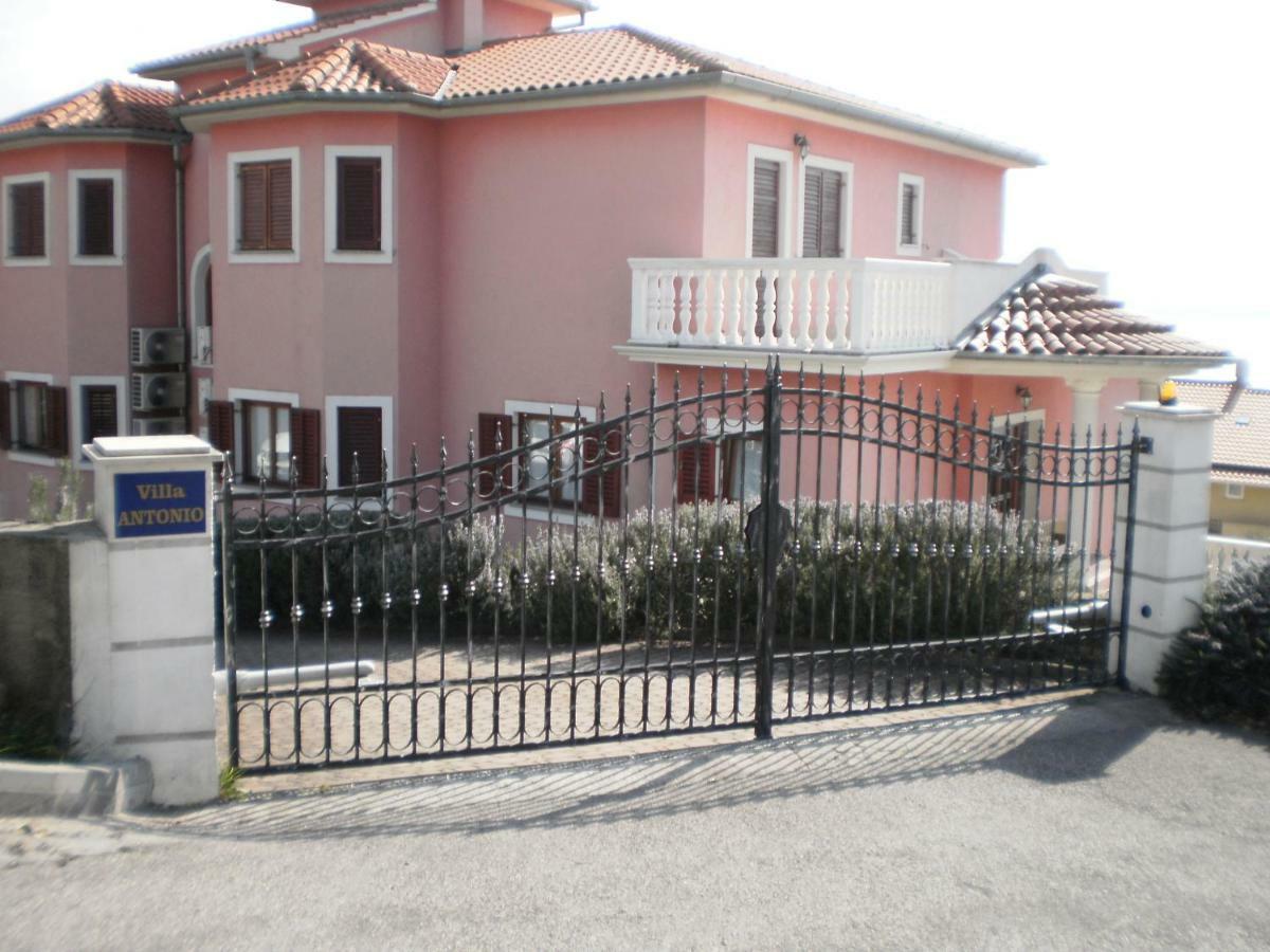 Apartman Lavanda - Villa Antonio โอปาติยา ภายนอก รูปภาพ